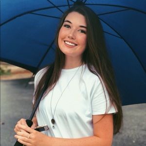 Meet your Posher, Mikayla